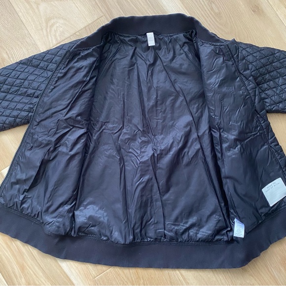 Athleta Girl Brainstorm Black Quilted Bomber Full Zip Jacket - Picture 6 of 9